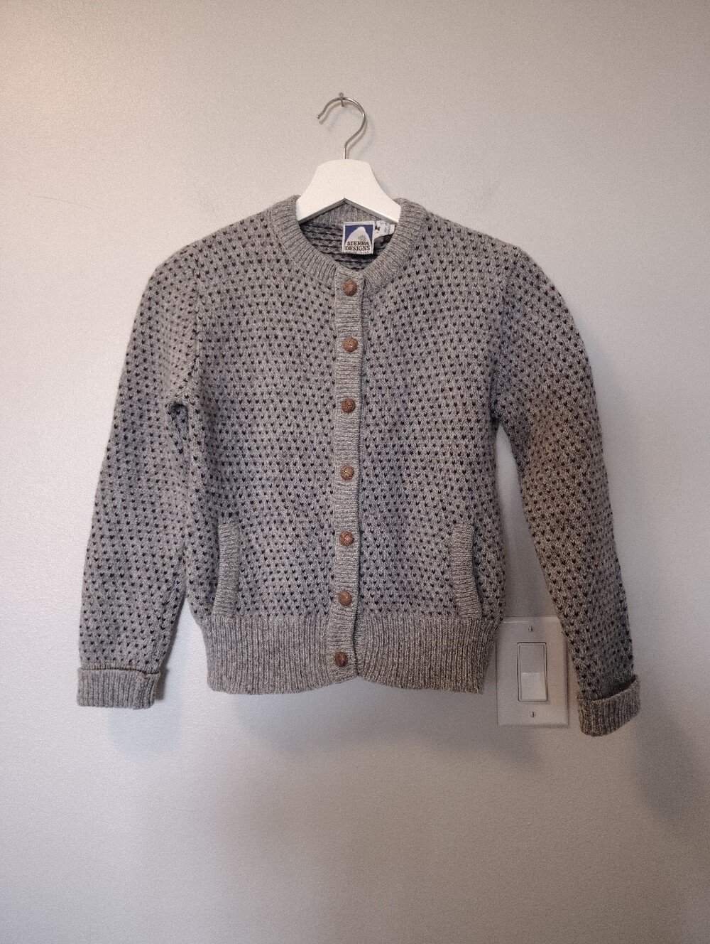 Sierra Designs 85% Wool Grey & Navy Cardigan